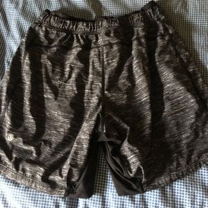 Lululemon men’s yoga shorts
